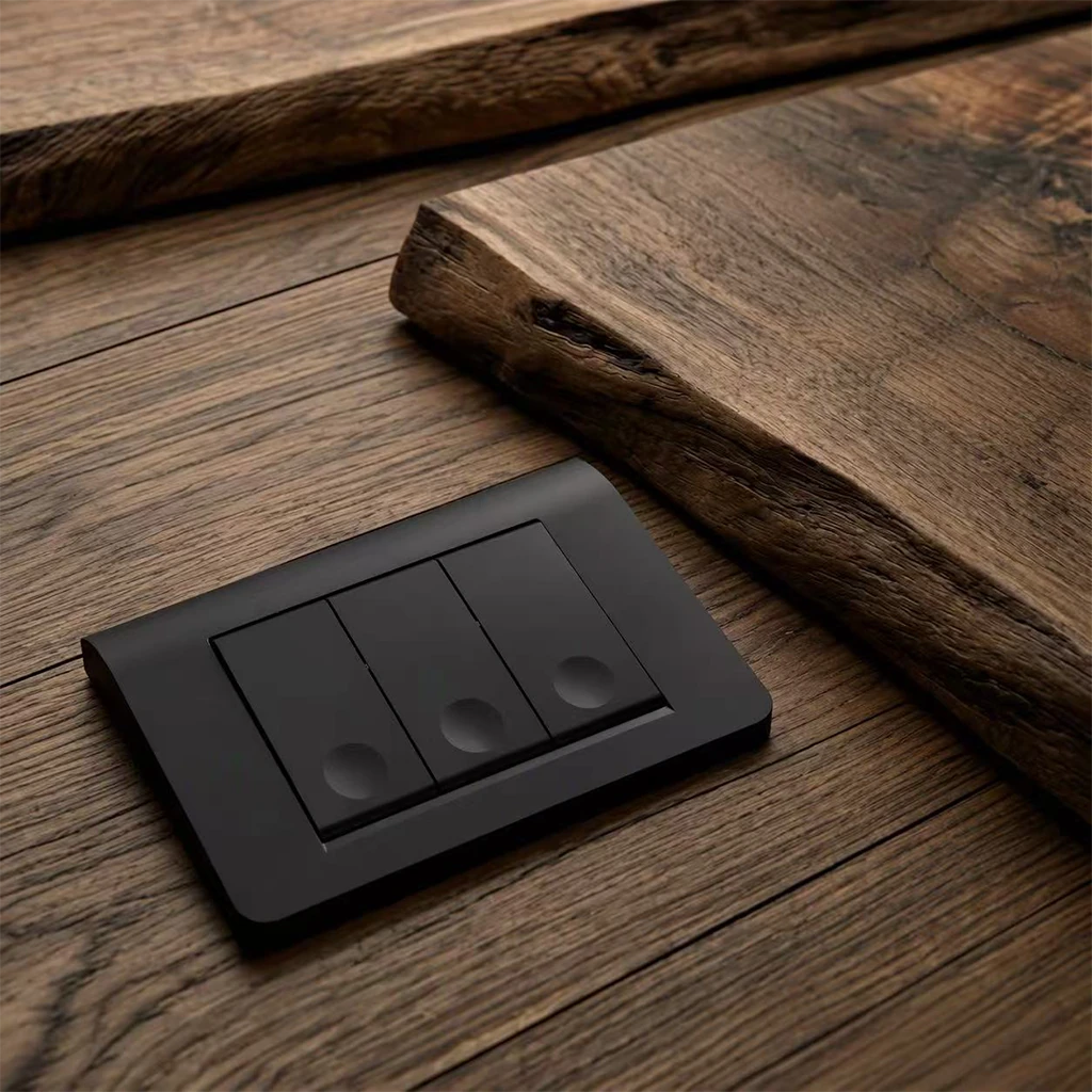 ⁠X-Lazy outdoor weatherproof smart kit featuring 309FS-3G-3V3 IP44 waterproof battery-free kinetic wireless light switch styled on rustic wood.⁠
